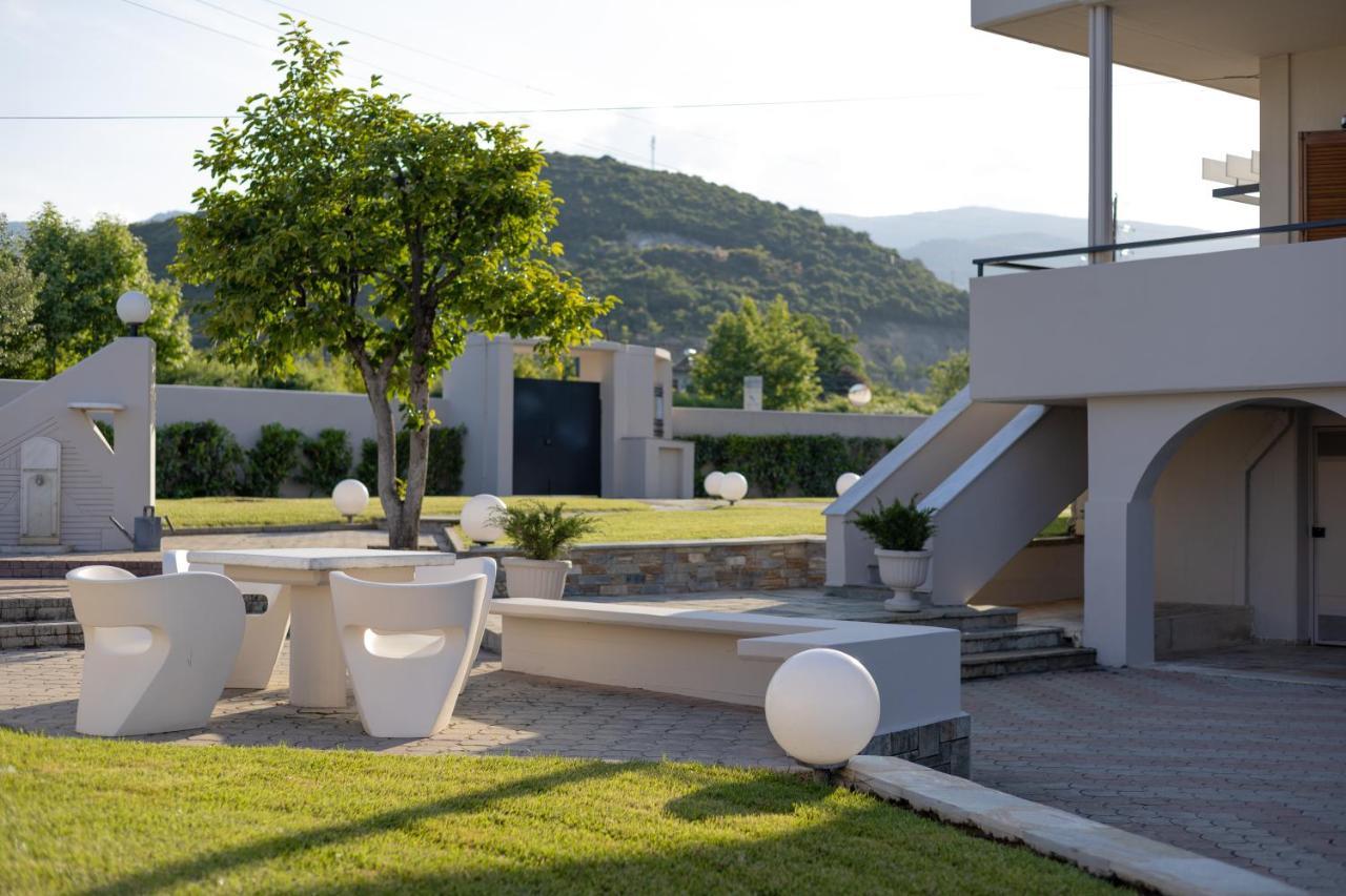 Villa Elisabeth Platamonas Exterior foto