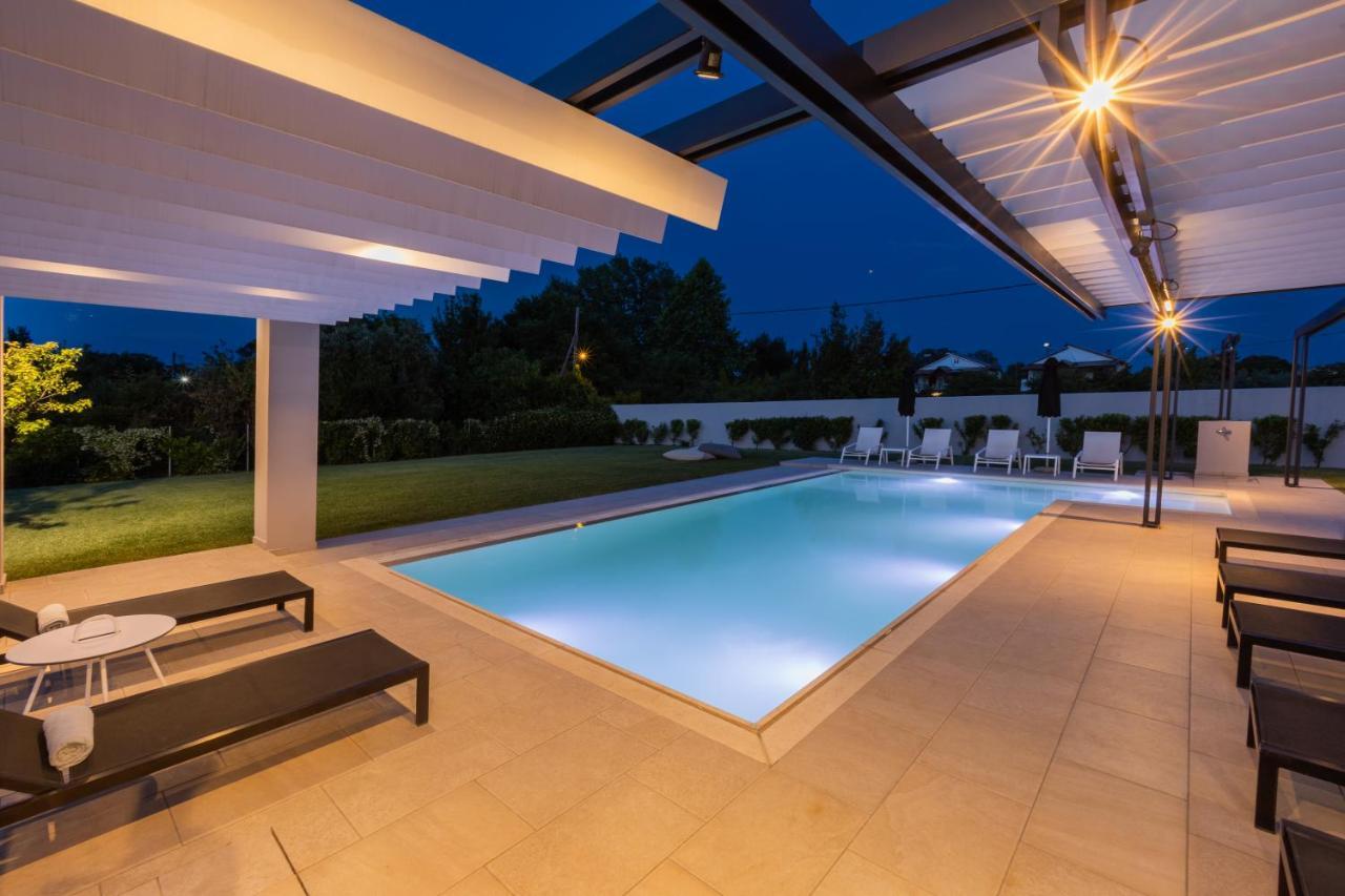 Villa Elisabeth Platamonas Exterior foto